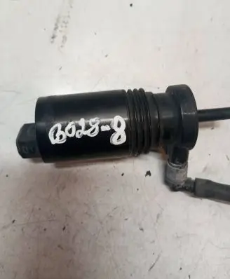 Volvo XC60 Headlight washer pump 1013229