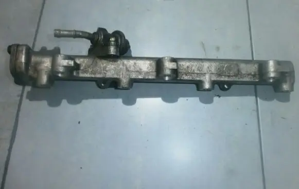 Honda Accord Fuel main line pipe