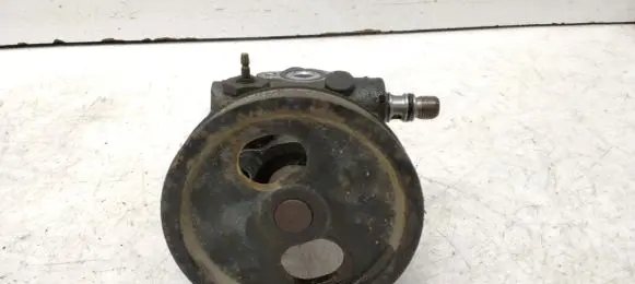 Mitsubishi Colt Power steering pump