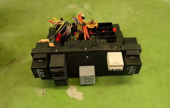 Volkswagen Touran I Other control units/modules 3C0937049E
