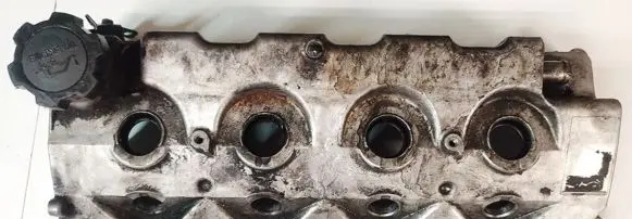 Toyota Avensis T220 Rocker cam cover 