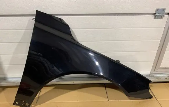 Volvo V70 Fender 