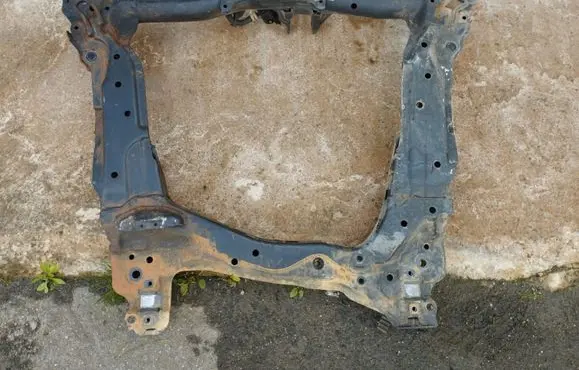 Honda Element Front subframe