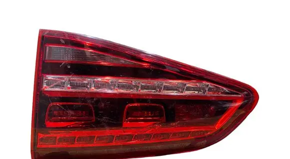 Volkswagen Golf VII Rear/tail lights 5G0945308F 81240201