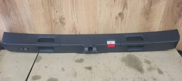 Mercedes-Benz GLC AMG Tailgate/boot lid lock trim A2537400172