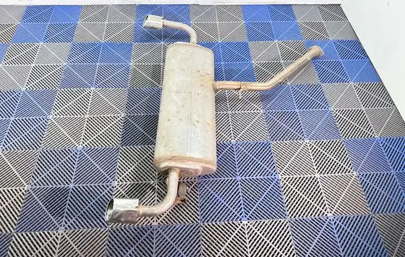 Toyota RAV 4 (XA50) Muffler/silencer 1743025240