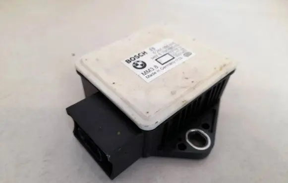 BMW 5 E60 E61 ESP acceleration yaw rate sensor 3452676868003 34526768680-03