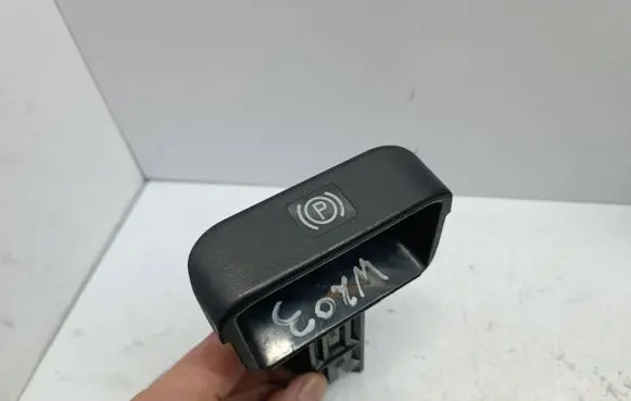 Mercedes-Benz C W203 Hand brake release handle 2034270620