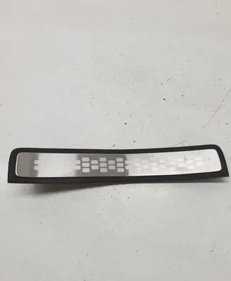 Honda CR-V Rear sill trim cover 84212SWAA012M1