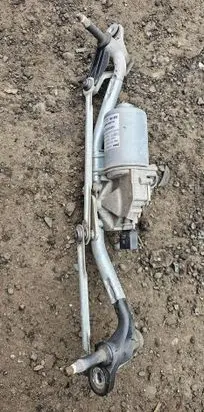 Audi A1 Front wiper linkage brak