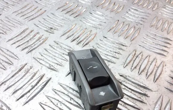 BMW 7 E65 E66 Sunroof switch 6904291