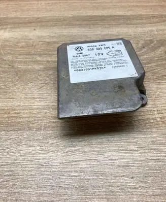 Volkswagen Golf IV Airbag control unit/module 6Q0909605A 5WK42867