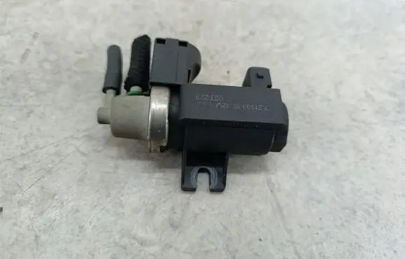 Hyundai Santa Fe Valve vacuum 72190316