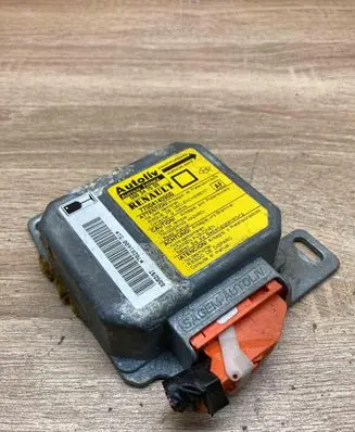 Renault Megane I Airbag control unit/module 7700414090G 550347500