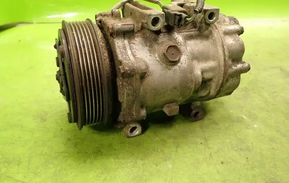 Volvo V50 Air conditioning (A/C) compressor (pump) 3M5H19D629HD