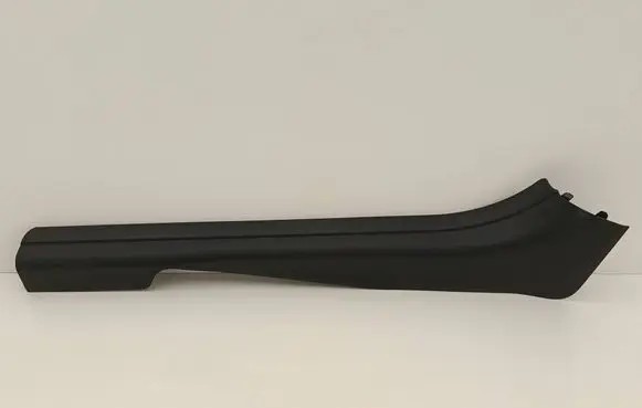 Foot area side trim