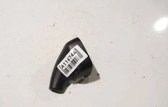 Volkswagen PASSAT B7 Other interior part 1K0858547