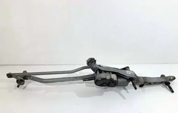 Mercedes-Benz E W212 Front wiper linkage and motor A2128201240