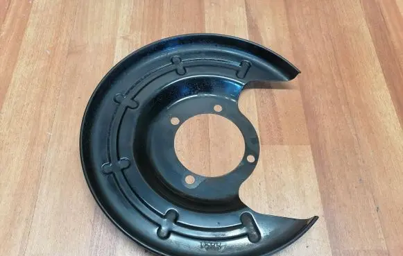 Opel Astra K Rear brake disc plate dust cover 13362353