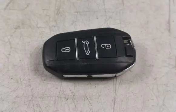 Peugeot 508 Ignition key/card 