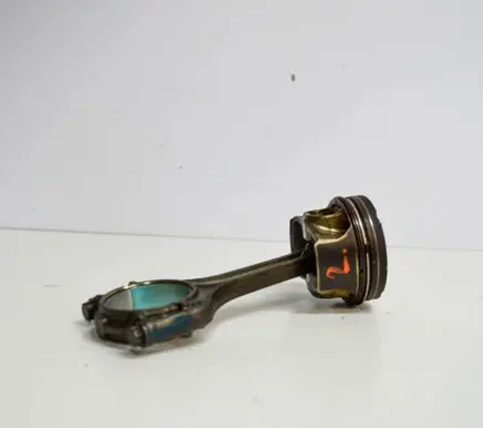 Audi A4 S4 B9 8W Piston 