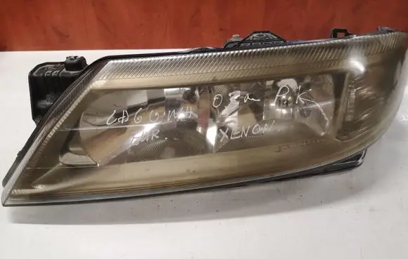 Renault Laguna II Headlight/headlamp 89003523 89004275