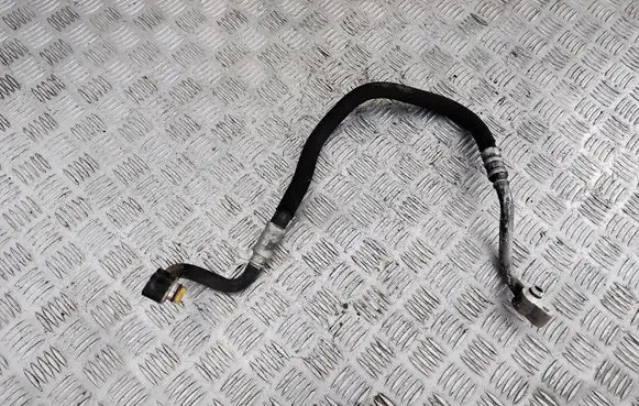 Air conditioning (A/C) pipe/hose