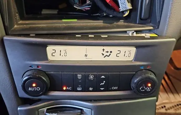 Renault Laguna II Climate control/heater control trim 8200181132 IMPRK1594775