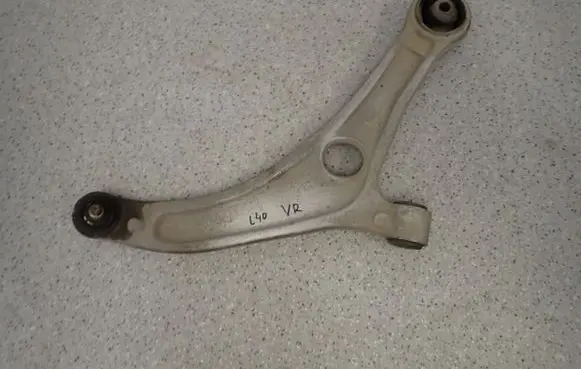 Hyundai i40 Rear suspension control arm 