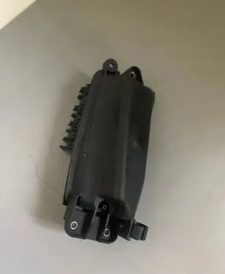 Mercedes-Benz E W212 Vacuum air tank A6510700568 446480601