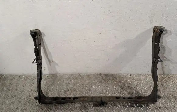 Toyota Avensis T270 Radiator support slam panel 5320105907 5320402010 53209-02040