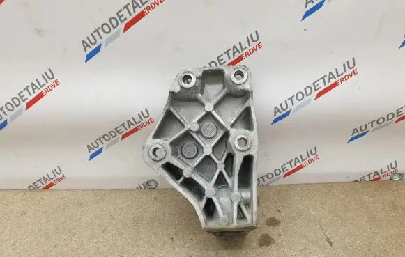 BMW 5 F10 F11 Engine mounting bracket 6859899 22116859899