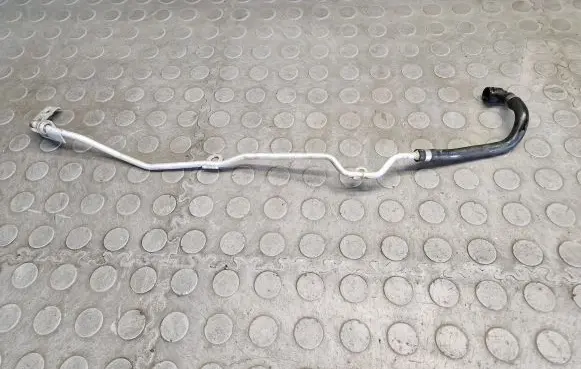 BMW X5 F15 Engine coolant pipe/hose 8513338