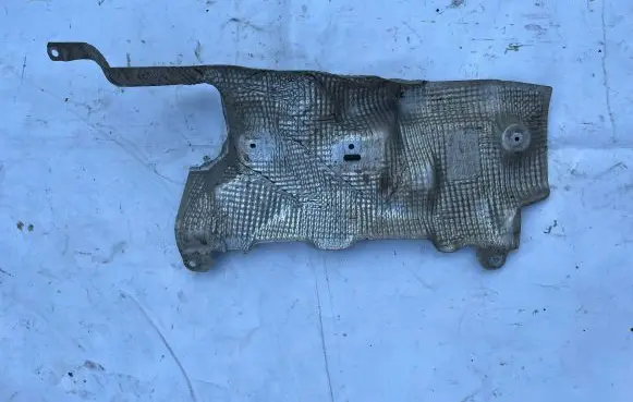 Renault Scenic IV - Grand scenic IV Exhaust heat shield 483827581R