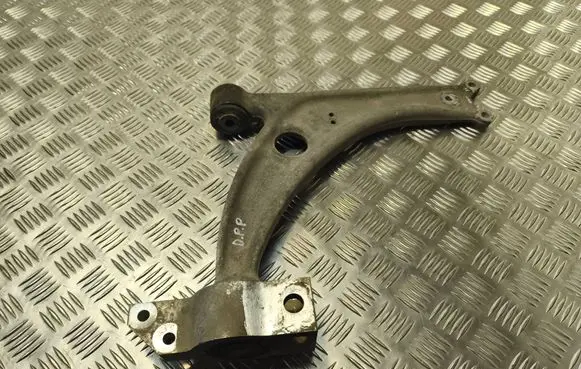 Front lower control arm/wishbone