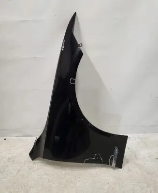Volvo S90, V90 Fender