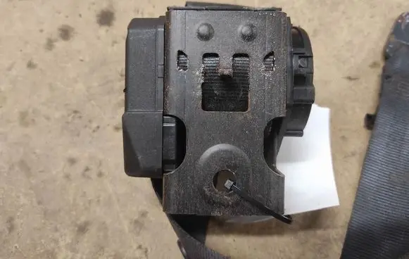 Citroen C5 Rear seatbelt 33052806 96325577XX