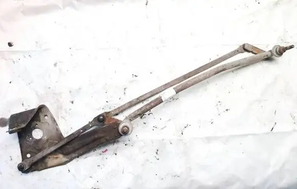 Renault Megane I Front wiper linkage and motor