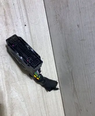 Land Rover Range Rover Evoque L538 ABS module connector plug 