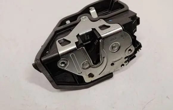 BMW 2 F22 F23 Front door lock 7229461 51217229461 51217318409