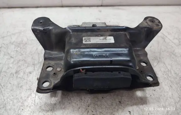 Skoda Karoq Engine mount bracket 5Q0199555