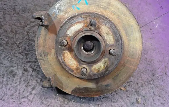 Ford Fiesta Front wheel hub spindle knuckle
