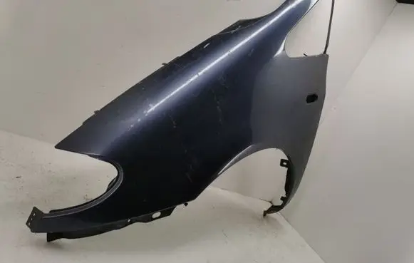 Ford Galaxy Fender