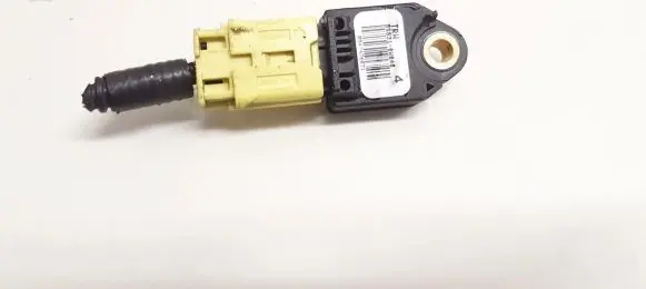 Lexus IS 220D-250-350 Airbag deployment crash/impact sensor 898310w040 89831-0w040