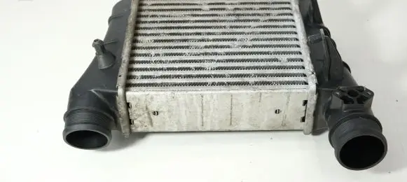 Audi A4 S4 B7 8E 8H Intercooler radiator 8E0145805AA
