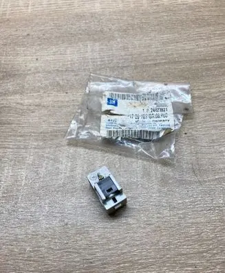 Opel Omega B2 Microphone (bluetooth/phone) 24423921 1708783