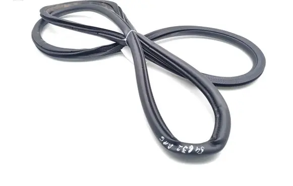 Ford Galaxy Rear door rubber seal (on body) 