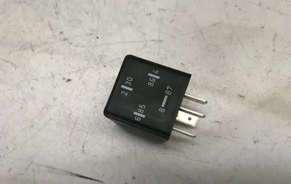 Skoda Superb B5 (3U) Other relay 7M0906363