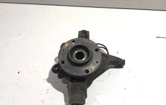 Peugeot 5008 Front wheel hub