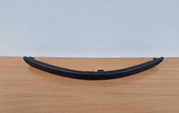 Ford Focus Front bumper splitter molding 2M51-17E909-ACW